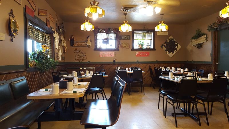 Big Boppers Restaurant, Lakeside Marblehead