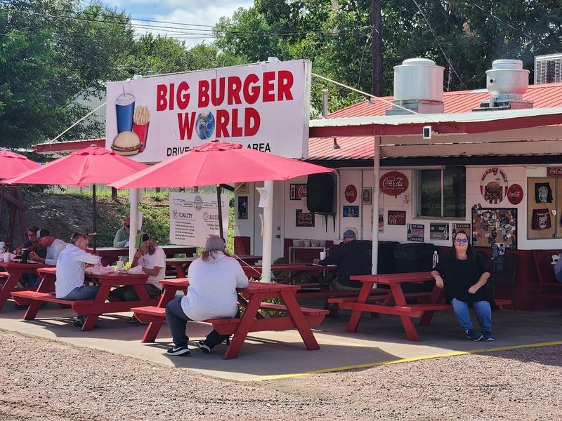 Big Burger World, Cañon City