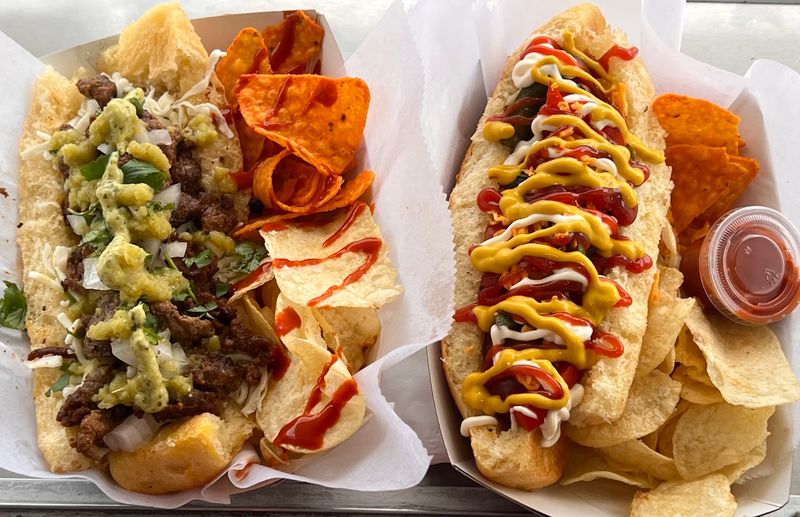 Big Dawgs Hot Dog Co.