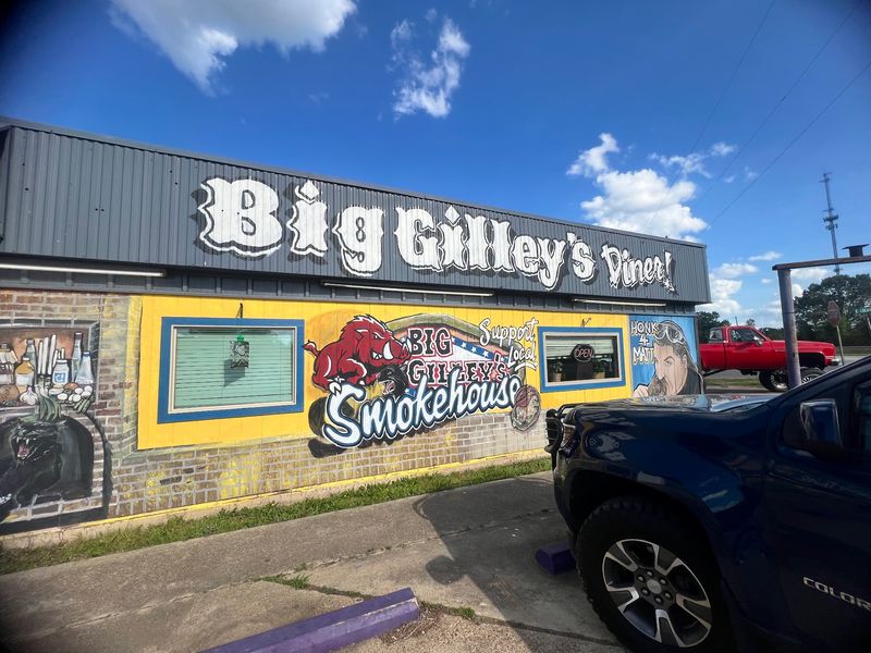 Big Gilley's Smokehouse & Diner Big Gilley's Smokehouse & Diner