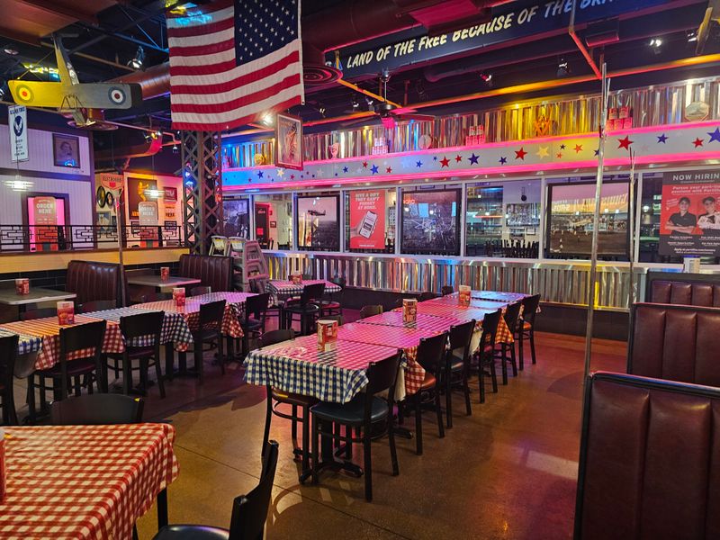 Portillo's – Champaign (2306 N Prospect Ave)