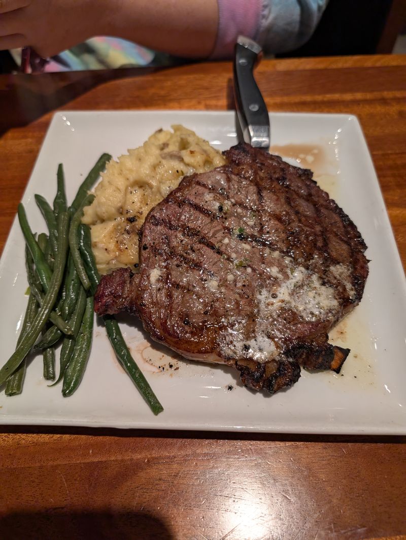 The White Buffalo Bar & Grille – Mackinaw City