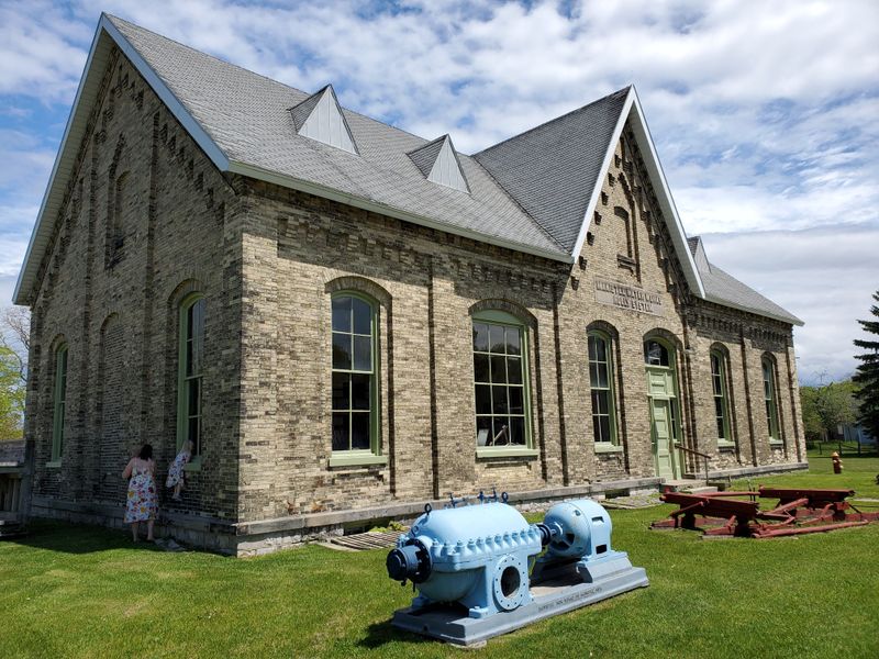 Historic Ramsdell Theatre’s Subtle Grandeur