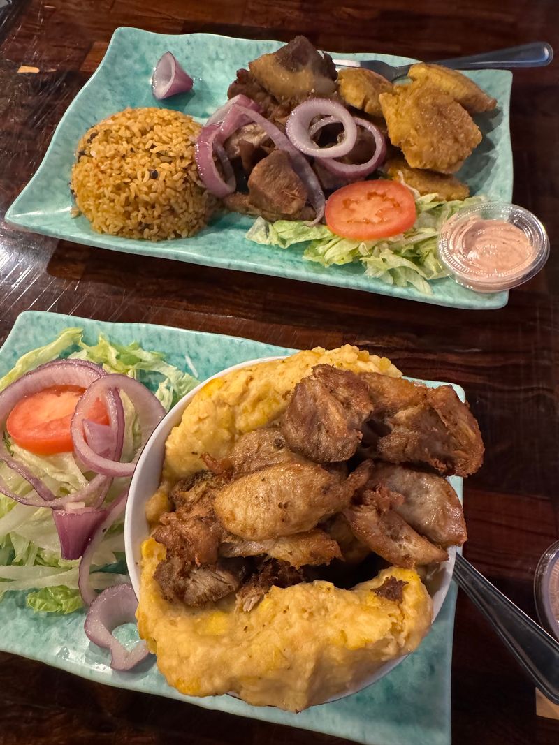 Big Plates, Small Prices, And When To Go