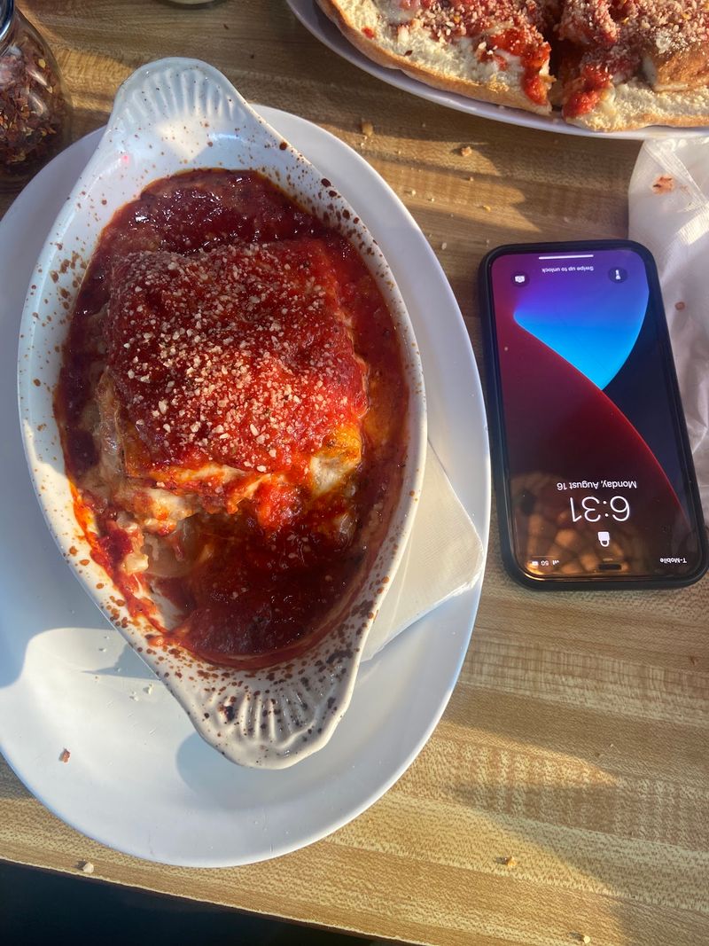 Big Plates, Small Prices, Zero Fuss