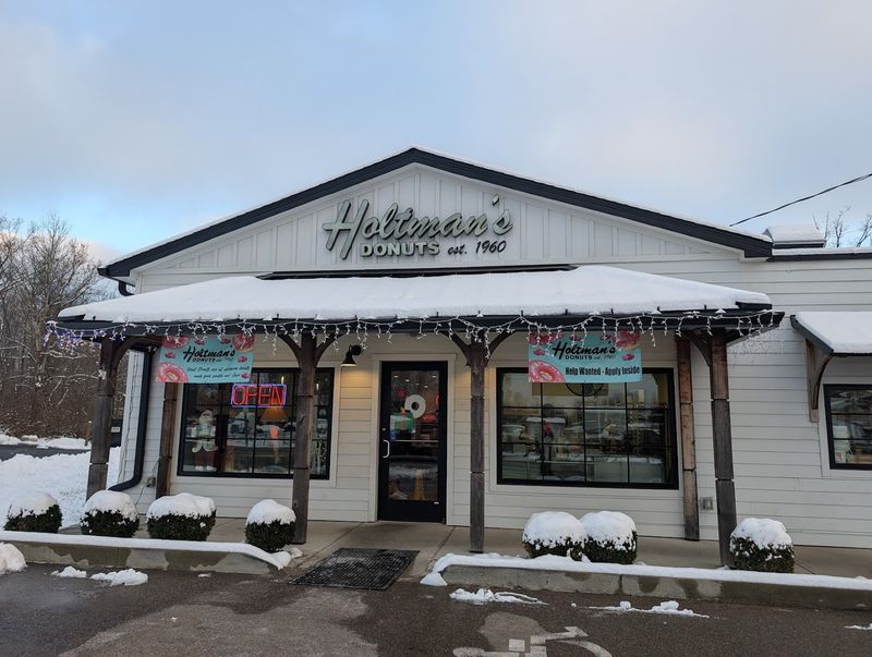 Holtman's Donuts, Loveland