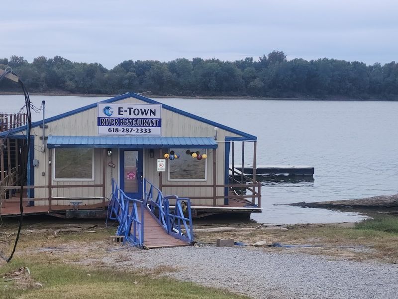 E'Town River Restaurant - Elizabethtown