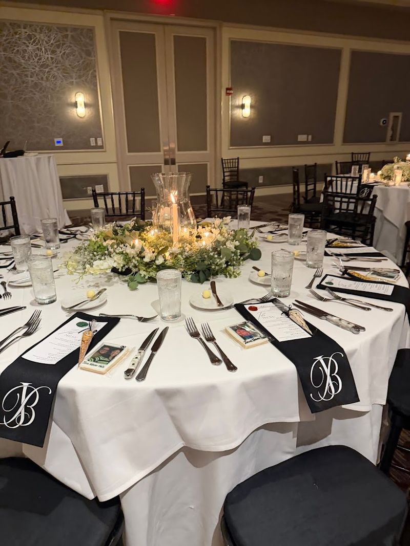 Rusty Pelican Brunch Buffet 