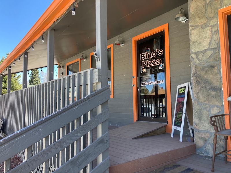 Bino's Pizza, Kiowa