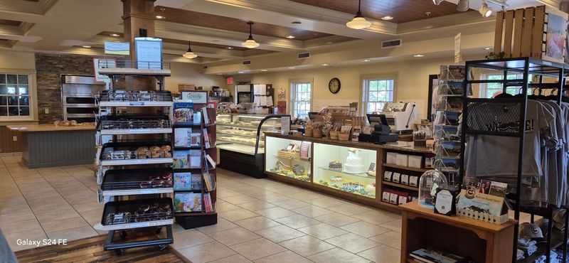 Bird-in-Hand Bakery & Cafe