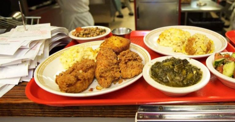Birmingham, Alabama’s Best Fried Chicken Spots Everyone Is Talking About