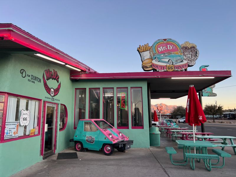 Mr D'z Route 66 Diner — Kingman