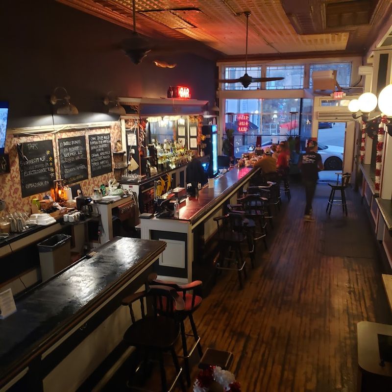 Bisbee Grand Bar & Restaurant