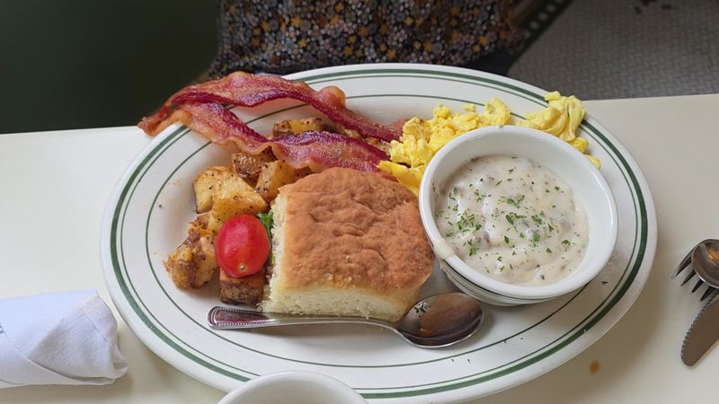 Biscuits And Gravy That Deserve Their Own Fan Club
