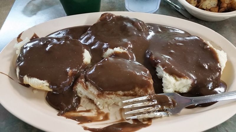 Biscuits And Gravy With Old-School Comfort