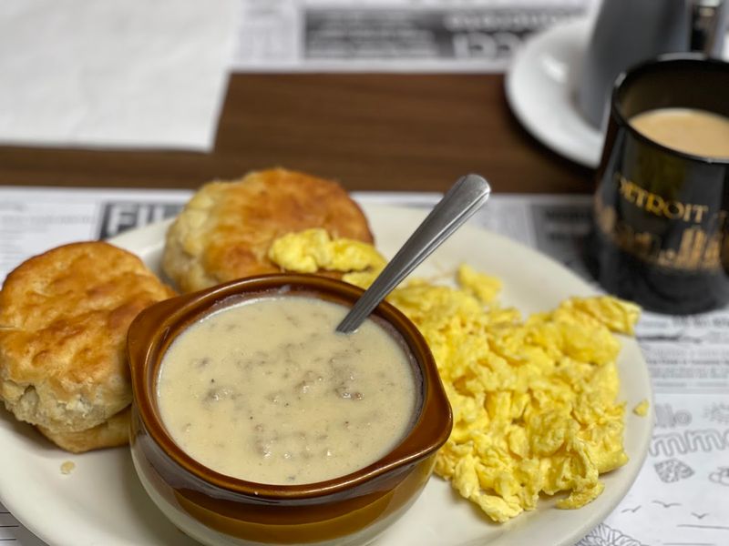 Biscuits, Gravy, And The Classics That Never Get Old Biscuits, Gravy, And The Classics That Never Get Old