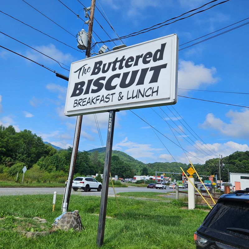 The Buttered Biscuit, Waynesville