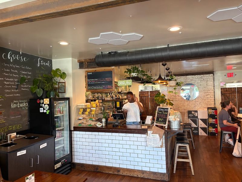 Greenhouse Cafe, Lebanon