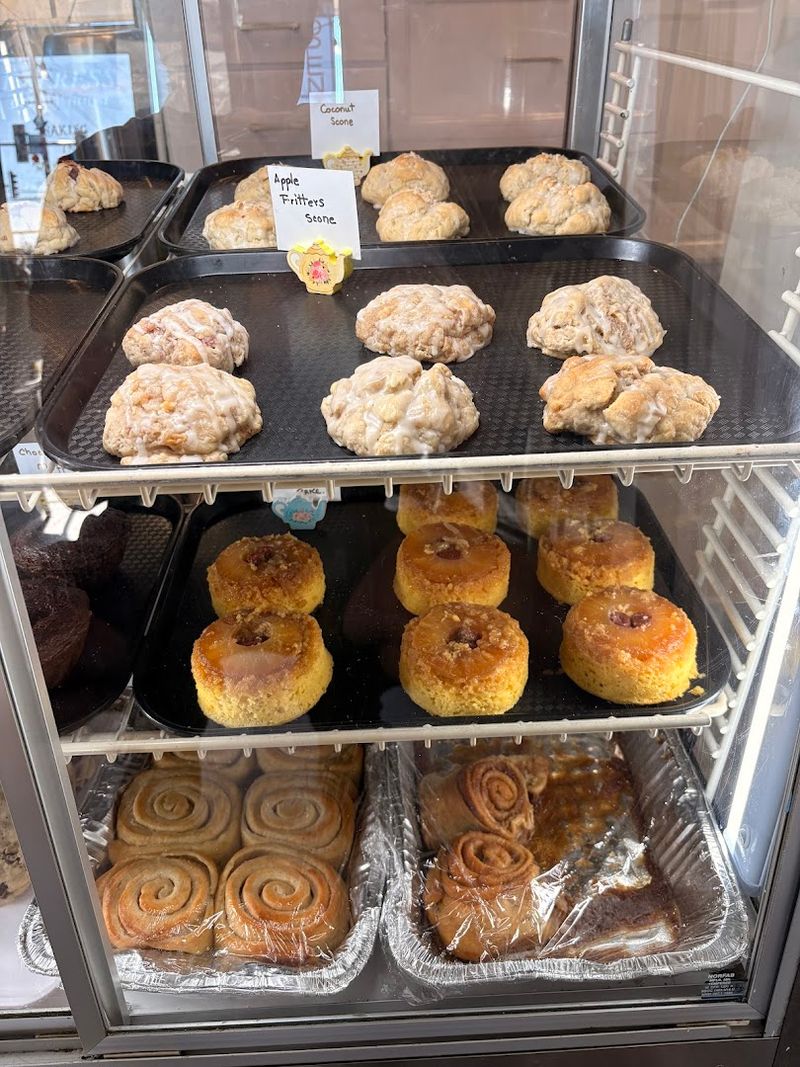 Baking In Wonderland, Bentonville