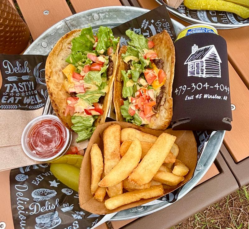 The Ol’ Cabin, Winslow