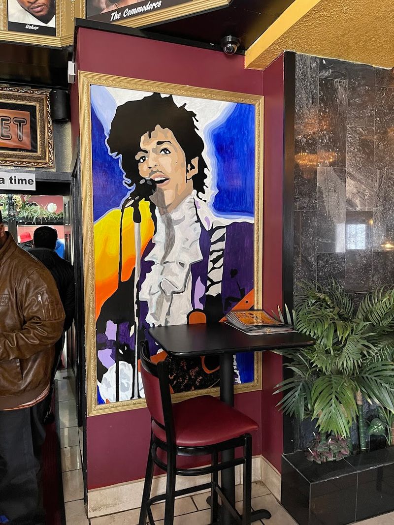 The All-You-Can-Eat Experience That Keeps Pulling People Back