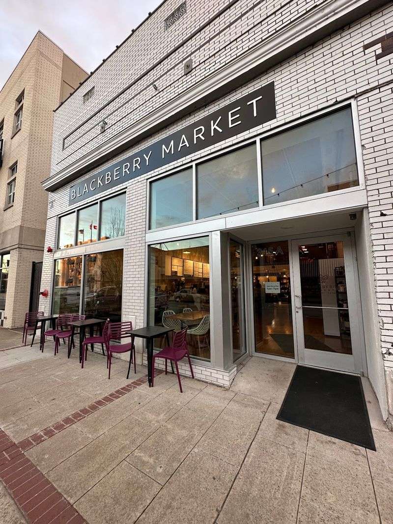 Blackberry Market Argenta, North Little Rock