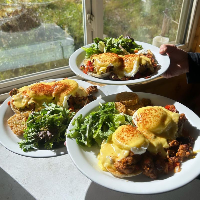 Blackbird Cafe, Evergreen