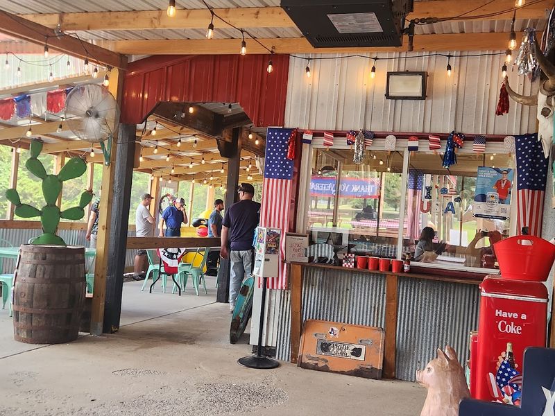 Blazing Trails Texas BBQ, West Frankfort