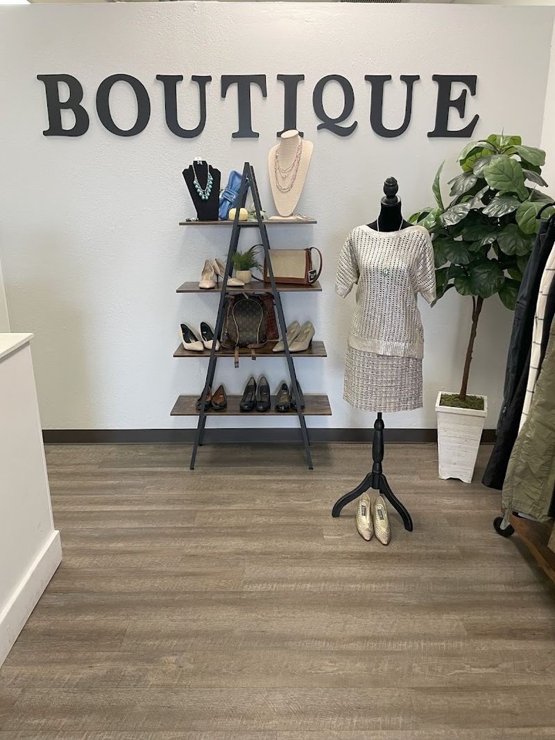 Blessingdale's Boutique, Marana