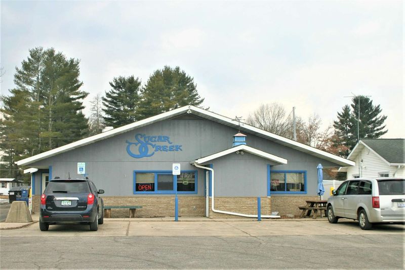Sugar Creek Restaurant: Big Rapids' Country Comfort