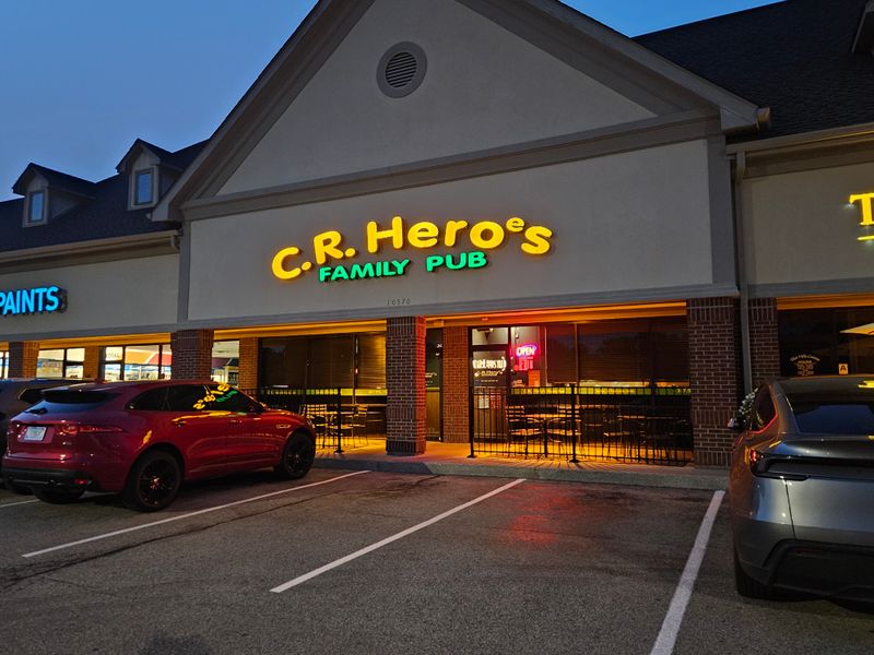 C.R. Heroes Family Pub