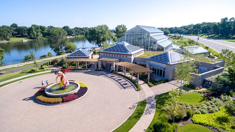 Nicholas Conservatory and Gardens, Rockford