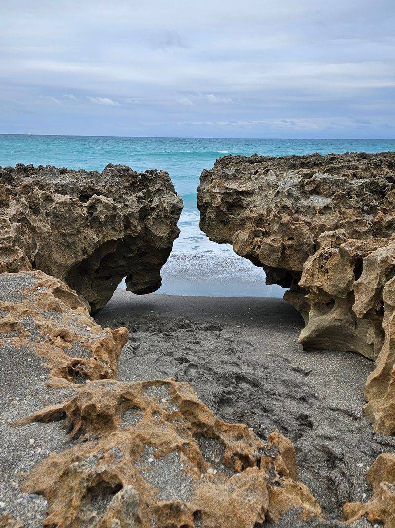 Blowing Rocks Preserve, Jupiter Island Blowing Rocks Preserve, Jupiter Island