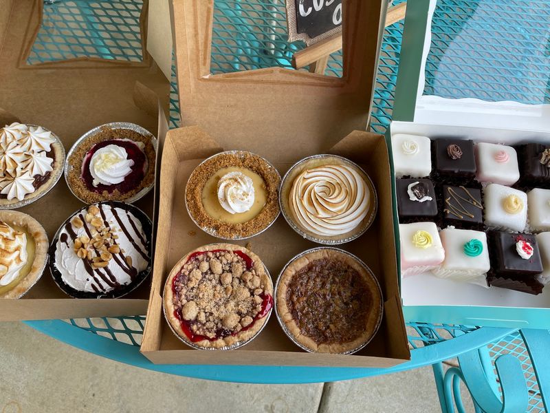 Blue Cake Honey Pies at Bowman, Little Rock