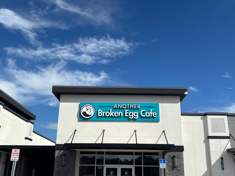 Another Broken Egg Cafe