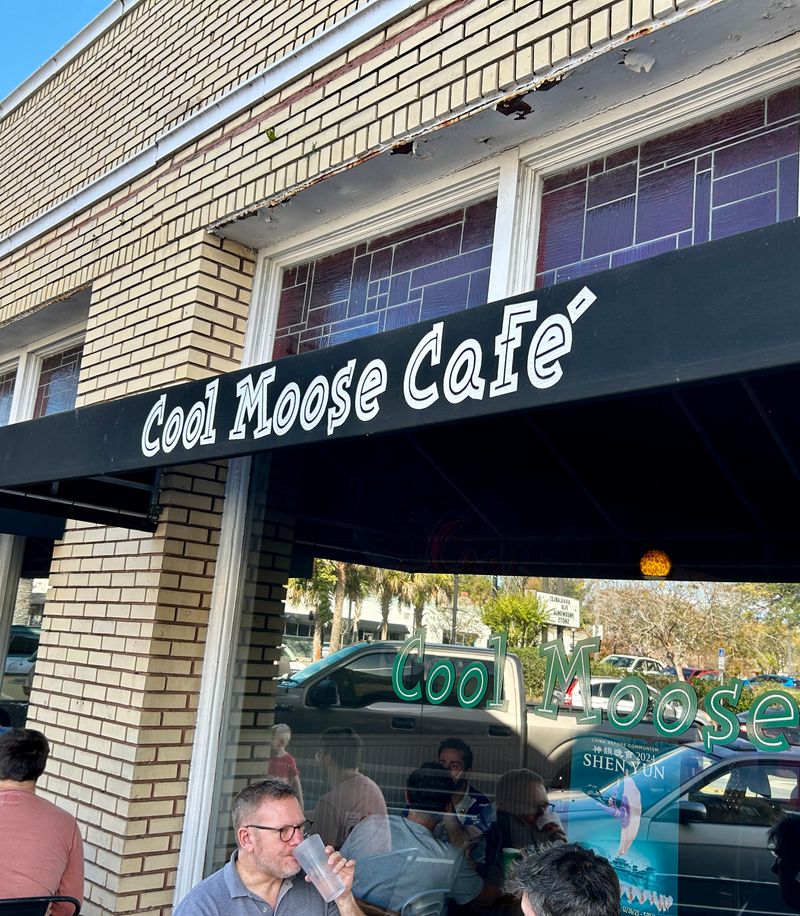 Cool Moose Cafe – Jacksonville Beach