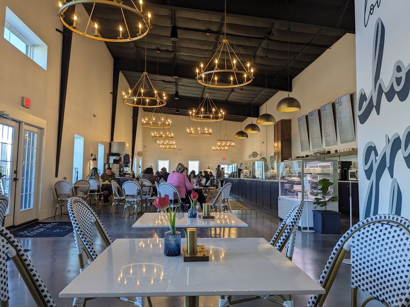Blue House Bakery & Cafe, Bryant