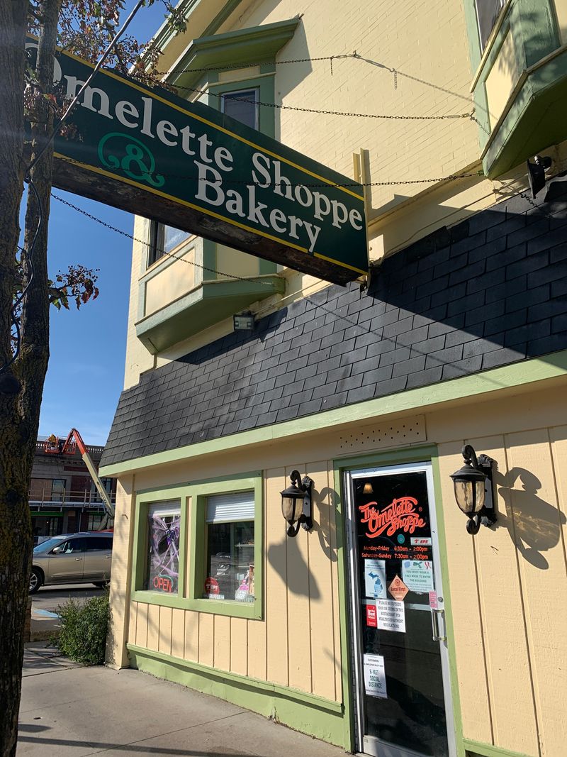 The Omelette Shoppe & Bakery, Traverse City