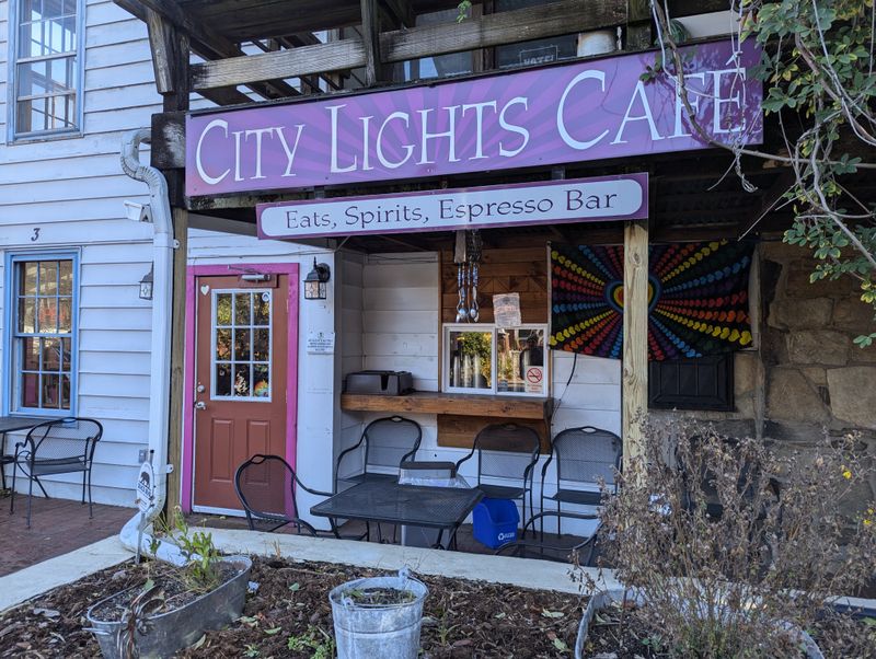 City Lights Café (Sylva)