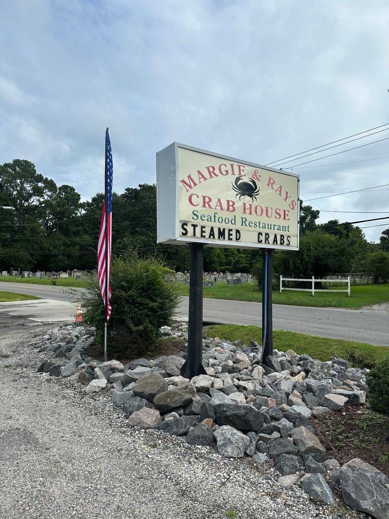 Margie & Ray's Crabhouse – Virginia Beach