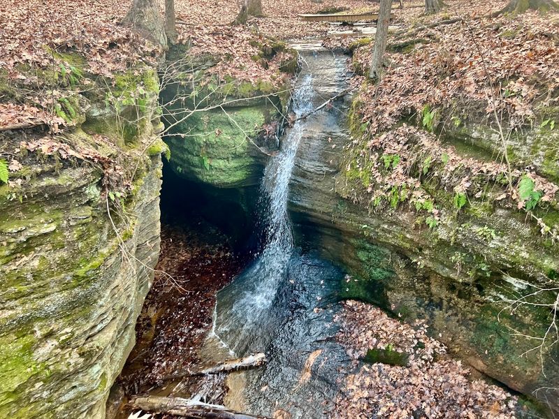 Blue Trail, Nelson-Kennedy Ledges State Park
