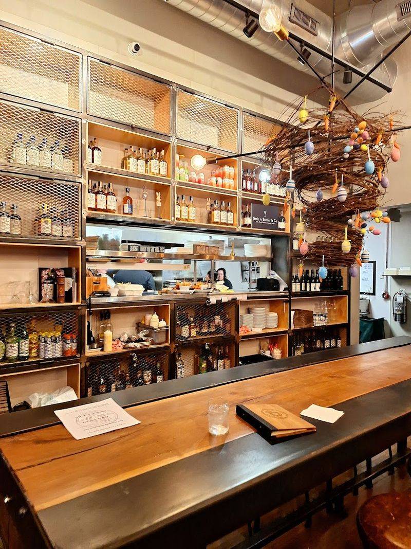 Bitter Tom’s Distillery and Kitchen, Lake Orion