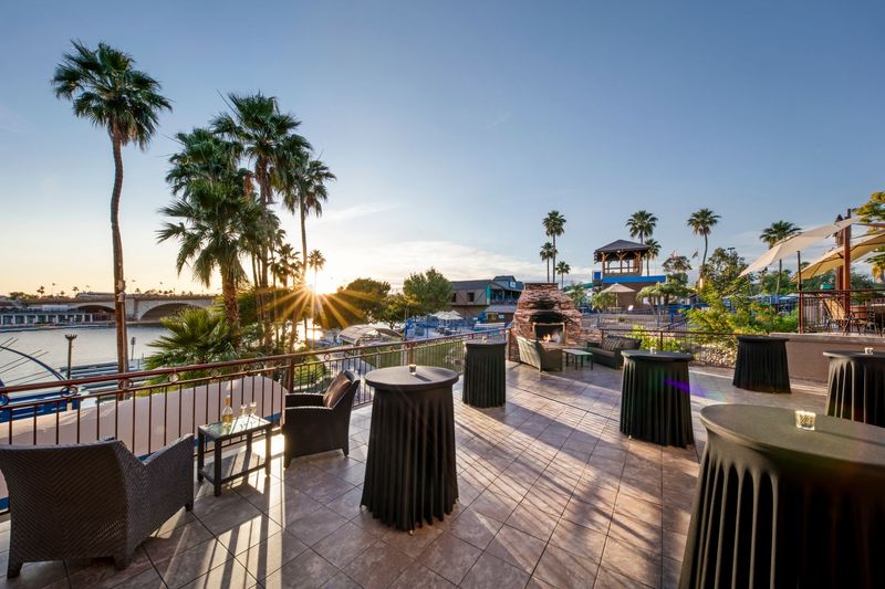 Martini Bay At London Bridge Resort — Lake Havasu City