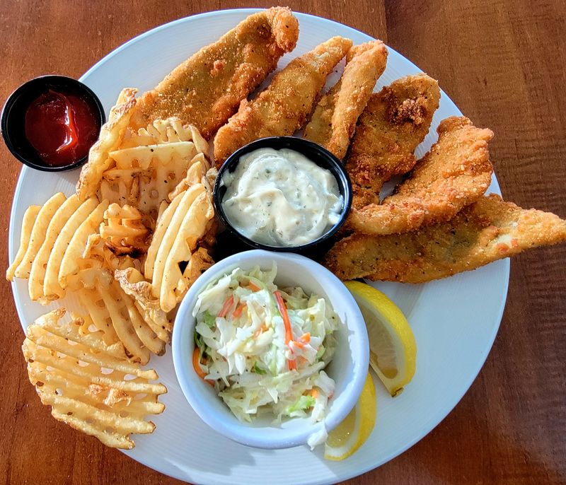 The Lake House Waterfront Grille – Muskegon