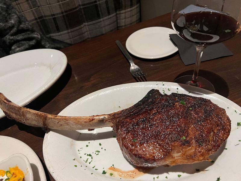 Vince Young Steakhouse (Tourists Love)