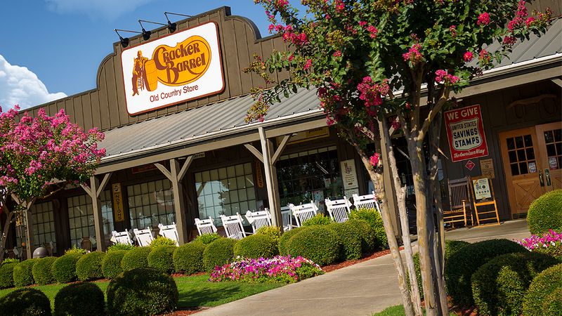 Cracker Barrel Old Country Store, Springfield