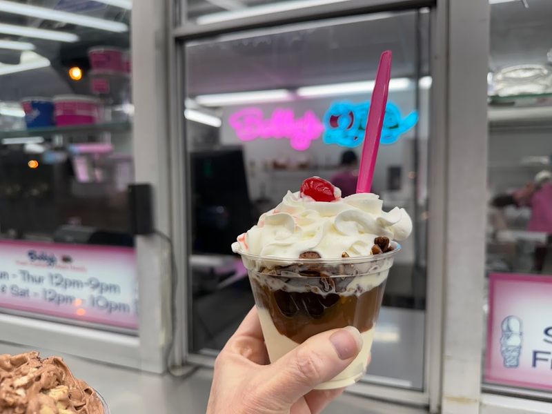 Bobby's Frozen Custard (Maryville, IL)