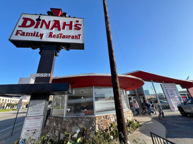 Dinah’s Kitchen, Culver City (Real Diner Vibe)