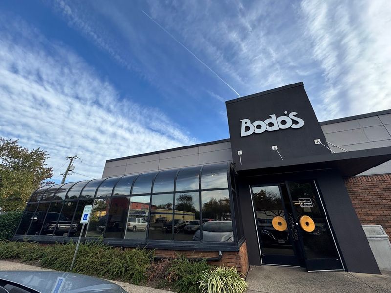 Bodo's Bagels