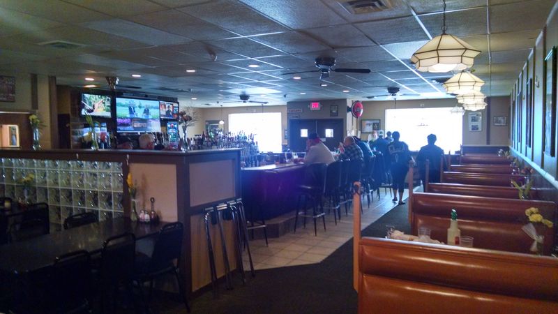 Bogey's Bar & Grill, Lowellville Bogey's Bar & Grill, Lowellville